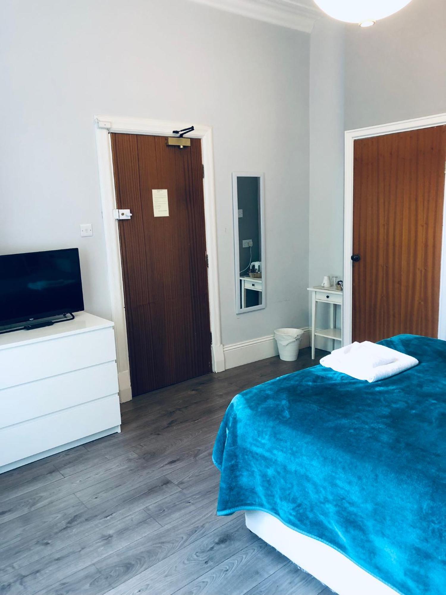 The Beechwood Bed and Breakfast Leeds  Eksteriør billede